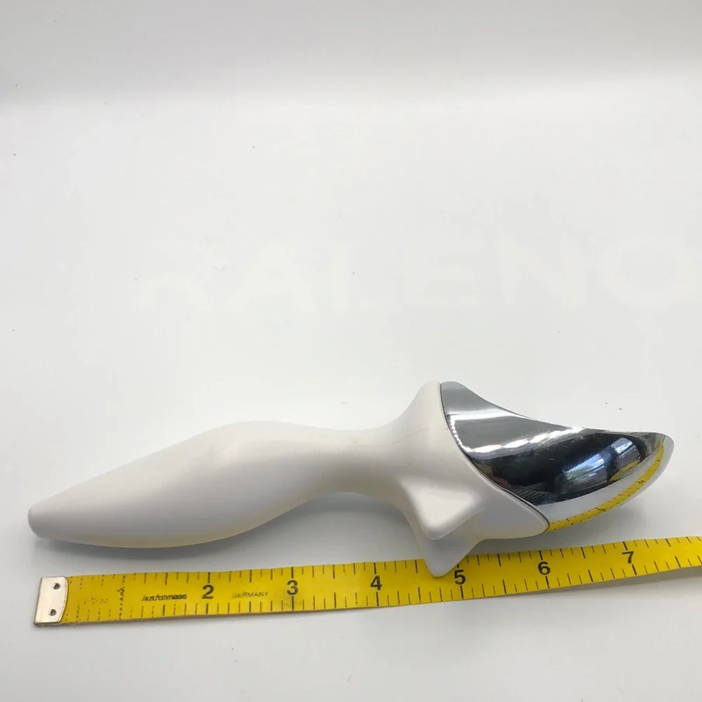 Williams Sonoma Tilt Up Ice Cream Scoop